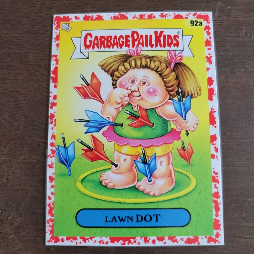 Garbage Pail Kids-Kids At Play 92a LAWN DOT Red Parallel 68/75